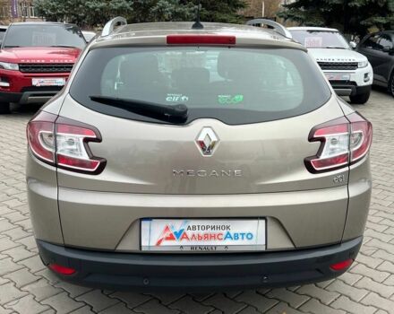 Бежевый Рено Меган, объемом двигателя 1.5 л и пробегом 211 тыс. км за 7400 $, фото 5 на Automoto.ua