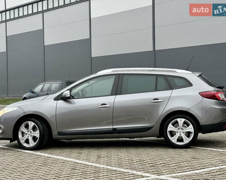 Бежевий Рено Меган, об'ємом двигуна 1.46 л та пробігом 135 тис. км за 7850 $, фото 11 на Automoto.ua