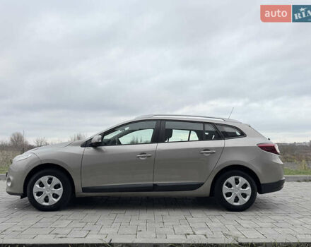 Бежевый Рено Меган, объемом двигателя 1.6 л и пробегом 289 тыс. км за 6700 $, фото 6 на Automoto.ua