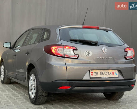 Бежевый Рено Меган, объемом двигателя 1.6 л и пробегом 106 тыс. км за 8499 $, фото 9 на Automoto.ua