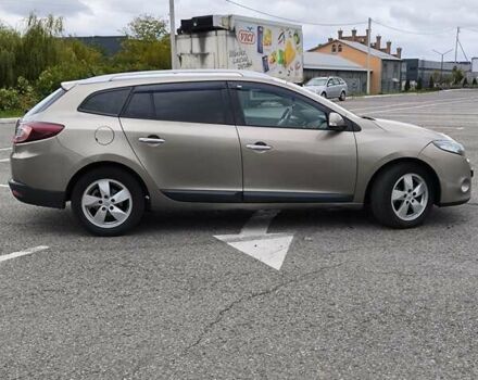 Бежевый Рено Меган, объемом двигателя 1.5 л и пробегом 247 тыс. км за 8500 $, фото 3 на Automoto.ua