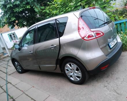 Бежевый Рено Меган, объемом двигателя 1.5 л и пробегом 180 тыс. км за 7500 $, фото 1 на Automoto.ua