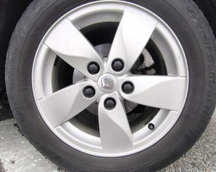 Бежевый Рено Меган, объемом двигателя 1.5 л и пробегом 247 тыс. км за 8500 $, фото 30 на Automoto.ua