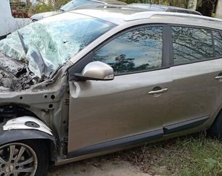 Бежевий Рено Меган, об'ємом двигуна 1.5 л та пробігом 280 тис. км за 3000 $, фото 10 на Automoto.ua