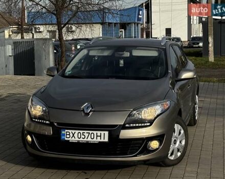 Бежевый Рено Меган, объемом двигателя 1.46 л и пробегом 201 тыс. км за 7399 $, фото 23 на Automoto.ua