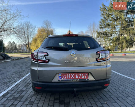 Бежевый Рено Меган, объемом двигателя 1.5 л и пробегом 246 тыс. км за 8200 $, фото 8 на Automoto.ua