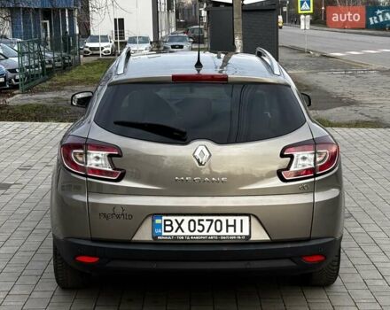 Бежевый Рено Меган, объемом двигателя 1.46 л и пробегом 201 тыс. км за 7399 $, фото 13 на Automoto.ua