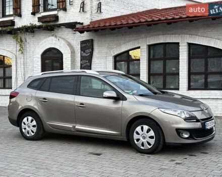 Бежевый Рено Меган, объемом двигателя 1.46 л и пробегом 201 тыс. км за 7399 $, фото 7 на Automoto.ua