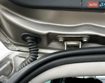 Бежевый Рено Меган, объемом двигателя 1.46 л и пробегом 201 тыс. км за 7399 $, фото 52 на Automoto.ua