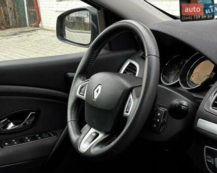 Бежевый Рено Меган, объемом двигателя 1.46 л и пробегом 201 тыс. км за 7399 $, фото 81 на Automoto.ua