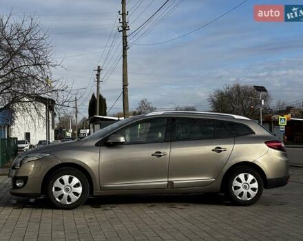 Бежевый Рено Меган, объемом двигателя 1.46 л и пробегом 201 тыс. км за 7399 $, фото 29 на Automoto.ua