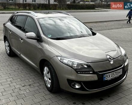 Бежевый Рено Меган, объемом двигателя 1.46 л и пробегом 201 тыс. км за 7399 $, фото 4 на Automoto.ua