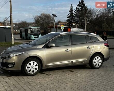 Бежевый Рено Меган, объемом двигателя 1.46 л и пробегом 201 тыс. км за 7399 $, фото 28 на Automoto.ua
