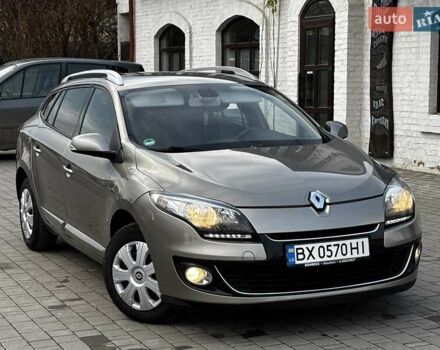 Бежевый Рено Меган, объемом двигателя 1.46 л и пробегом 201 тыс. км за 7399 $, фото 3 на Automoto.ua
