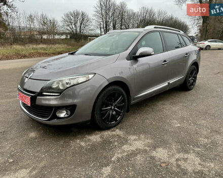 Бежевый Рено Меган, объемом двигателя 1.5 л и пробегом 223 тыс. км за 7800 $, фото 1 на Automoto.ua