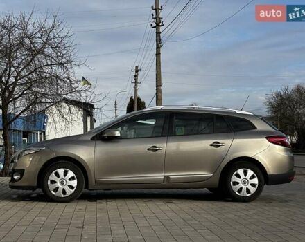 Бежевый Рено Меган, объемом двигателя 1.46 л и пробегом 201 тыс. км за 7399 $, фото 30 на Automoto.ua