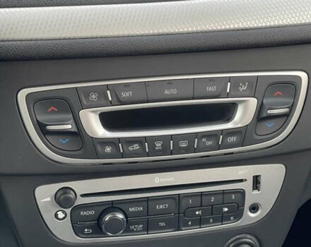 Бежевый Рено Меган, объемом двигателя 1.5 л и пробегом 91 тыс. км за 11700 $, фото 16 на Automoto.ua