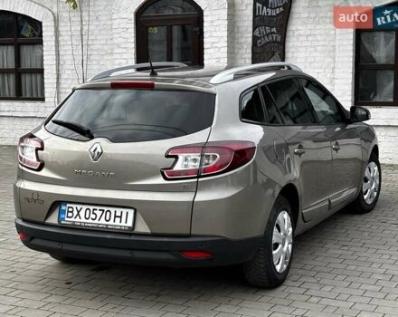 Бежевый Рено Меган, объемом двигателя 1.46 л и пробегом 201 тыс. км за 7399 $, фото 12 на Automoto.ua