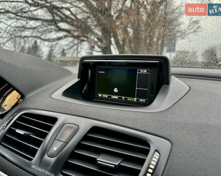 Бежевый Рено Меган, объемом двигателя 1.5 л и пробегом 223 тыс. км за 7800 $, фото 16 на Automoto.ua