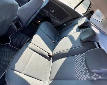 Бежевый Рено Меган, объемом двигателя 1.5 л и пробегом 213 тыс. км за 7500 $, фото 7 на Automoto.ua