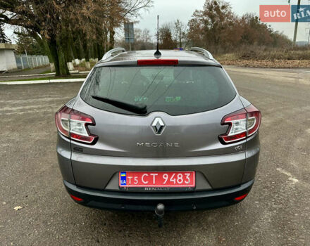 Бежевый Рено Меган, объемом двигателя 1.5 л и пробегом 223 тыс. км за 7800 $, фото 6 на Automoto.ua