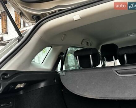 Бежевый Рено Меган, объемом двигателя 1.46 л и пробегом 201 тыс. км за 7399 $, фото 49 на Automoto.ua