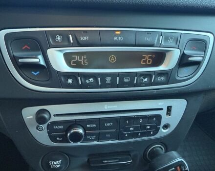 Бежевый Рено Меган, объемом двигателя 1.5 л и пробегом 235 тыс. км за 6999 $, фото 17 на Automoto.ua