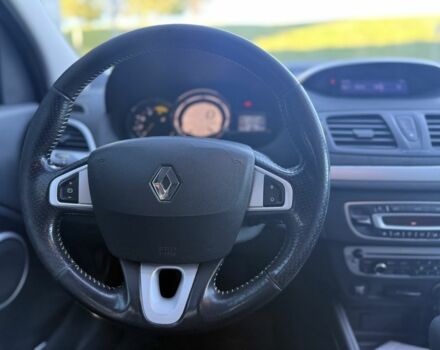 Бежевый Рено Меган, объемом двигателя 1.5 л и пробегом 235 тыс. км за 6999 $, фото 14 на Automoto.ua