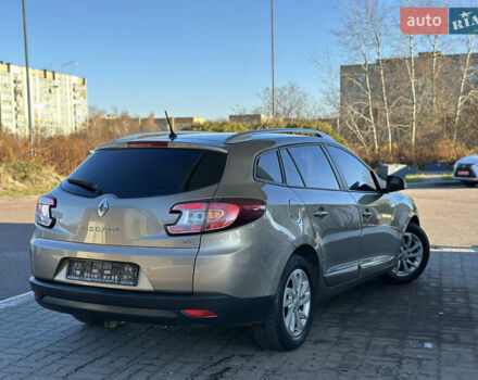 Бежевий Рено Меган, об'ємом двигуна 1.46 л та пробігом 246 тис. км за 6990 $, фото 27 на Automoto.ua