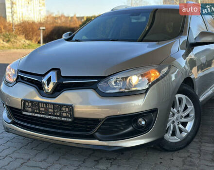 Бежевий Рено Меган, об'ємом двигуна 1.46 л та пробігом 246 тис. км за 6990 $, фото 17 на Automoto.ua