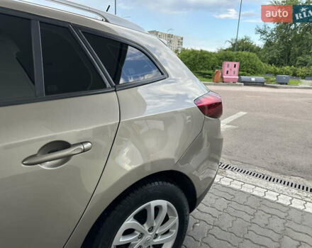 Бежевый Рено Меган, объемом двигателя 1.5 л и пробегом 178 тыс. км за 7950 $, фото 49 на Automoto.ua