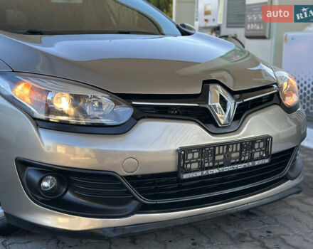 Бежевий Рено Меган, об'ємом двигуна 1.46 л та пробігом 246 тис. км за 6990 $, фото 5 на Automoto.ua