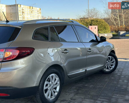 Бежевий Рено Меган, об'ємом двигуна 1.46 л та пробігом 246 тис. км за 6990 $, фото 29 на Automoto.ua