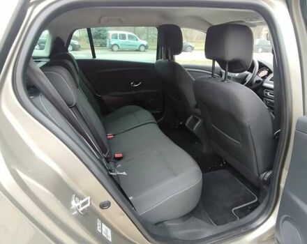 Бежевый Рено Меган, объемом двигателя 1.46 л и пробегом 250 тыс. км за 8500 $, фото 38 на Automoto.ua