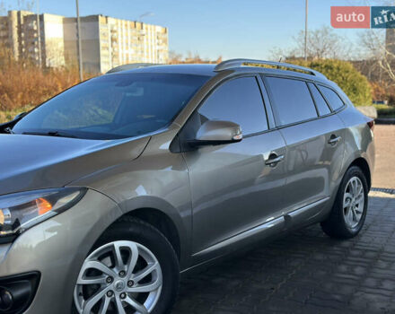 Бежевий Рено Меган, об'ємом двигуна 1.46 л та пробігом 246 тис. км за 6990 $, фото 20 на Automoto.ua