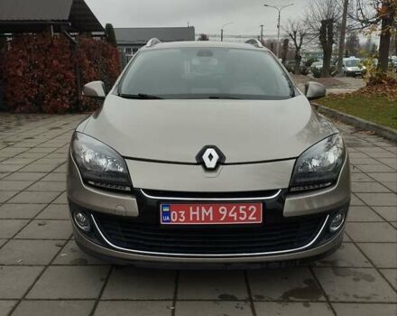 Бежевый Рено Меган, объемом двигателя 1.46 л и пробегом 250 тыс. км за 8500 $, фото 1 на Automoto.ua