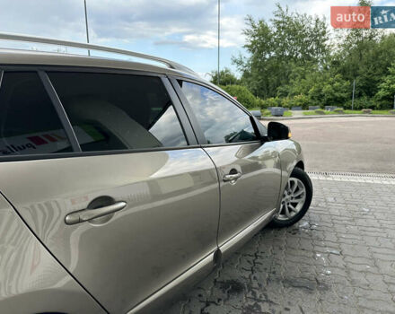 Бежевый Рено Меган, объемом двигателя 1.5 л и пробегом 178 тыс. км за 7950 $, фото 70 на Automoto.ua