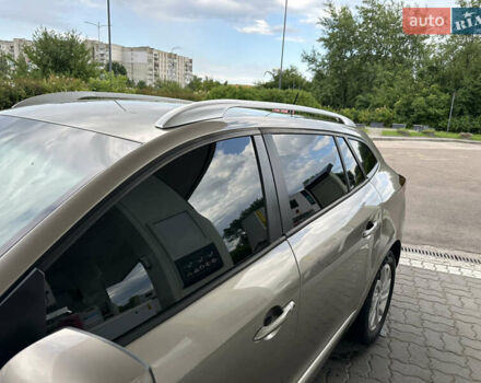 Бежевый Рено Меган, объемом двигателя 1.5 л и пробегом 178 тыс. км за 7950 $, фото 46 на Automoto.ua