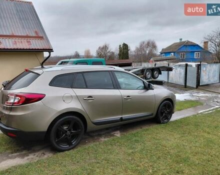 Бежевый Рено Меган, объемом двигателя 1.6 л и пробегом 181 тыс. км за 7300 $, фото 4 на Automoto.ua
