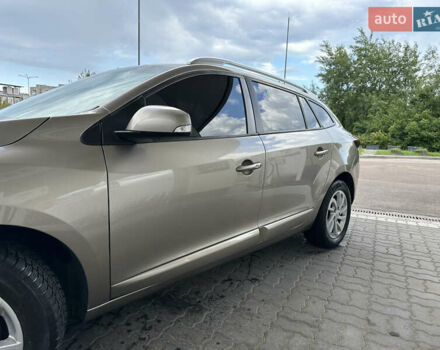 Бежевый Рено Меган, объемом двигателя 1.5 л и пробегом 178 тыс. км за 7950 $, фото 42 на Automoto.ua