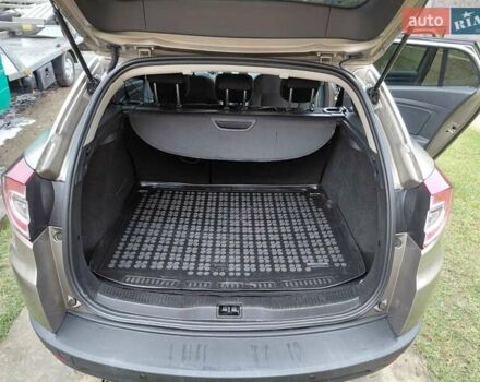 Бежевый Рено Меган, объемом двигателя 1.6 л и пробегом 181 тыс. км за 7300 $, фото 8 на Automoto.ua