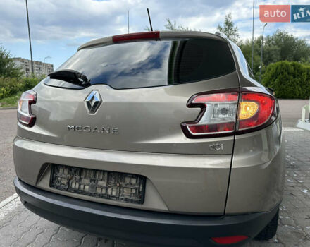 Бежевый Рено Меган, объемом двигателя 1.5 л и пробегом 178 тыс. км за 7950 $, фото 61 на Automoto.ua