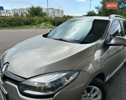 Бежевий Рено Меган, об'ємом двигуна 1.5 л та пробігом 245 тис. км за 7450 $, фото 36 на Automoto.ua