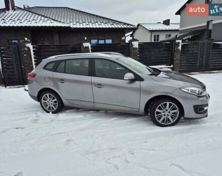 Бежевый Рено Меган, объемом двигателя 1.5 л и пробегом 260 тыс. км за 8999 $, фото 6 на Automoto.ua