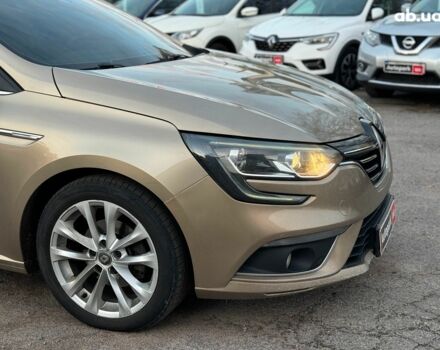 Бежевый Рено Меган, объемом двигателя 1.5 л и пробегом 241 тыс. км за 12890 $, фото 3 на Automoto.ua