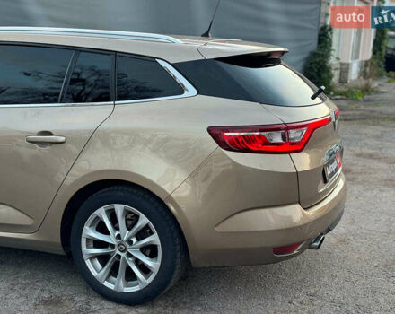 Бежевий Рено Меган, об'ємом двигуна 1.5 л та пробігом 241 тис. км за 12890 $, фото 9 на Automoto.ua