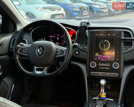 Бежевий Рено Меган, об'ємом двигуна 1.5 л та пробігом 241 тис. км за 12890 $, фото 24 на Automoto.ua