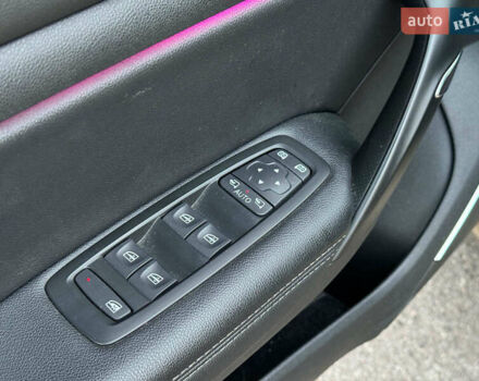 Бежевий Рено Меган, об'ємом двигуна 1.5 л та пробігом 241 тис. км за 12890 $, фото 14 на Automoto.ua