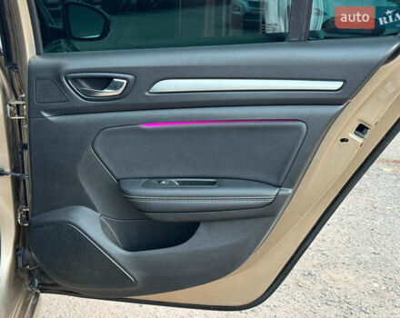 Бежевий Рено Меган, об'ємом двигуна 1.5 л та пробігом 241 тис. км за 12890 $, фото 21 на Automoto.ua