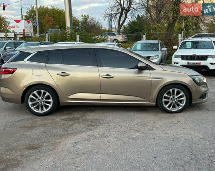 Бежевий Рено Меган, об'ємом двигуна 1.5 л та пробігом 241 тис. км за 12890 $, фото 6 на Automoto.ua